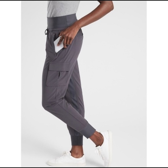 SOLD! Athleta Sutton Jogger Pants Size 10 - Picture 4 of 12